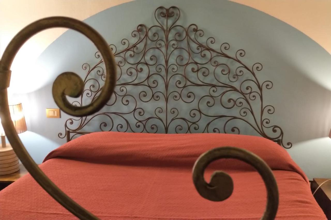 Castel Giuliano Agriturismo Tenuta Monte La Guardia מראה חיצוני תמונה
